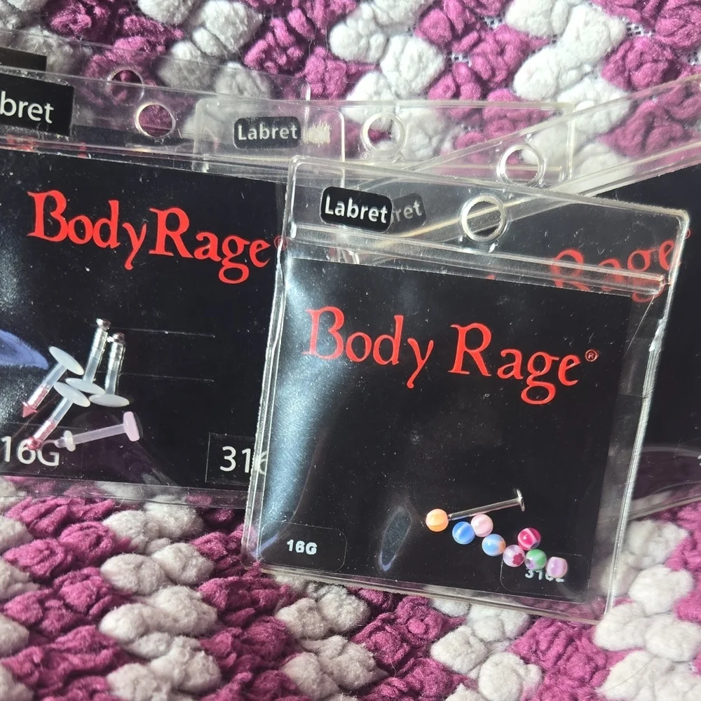 Body Rage Labret Piercing Jewelry - Picture 1 of 4